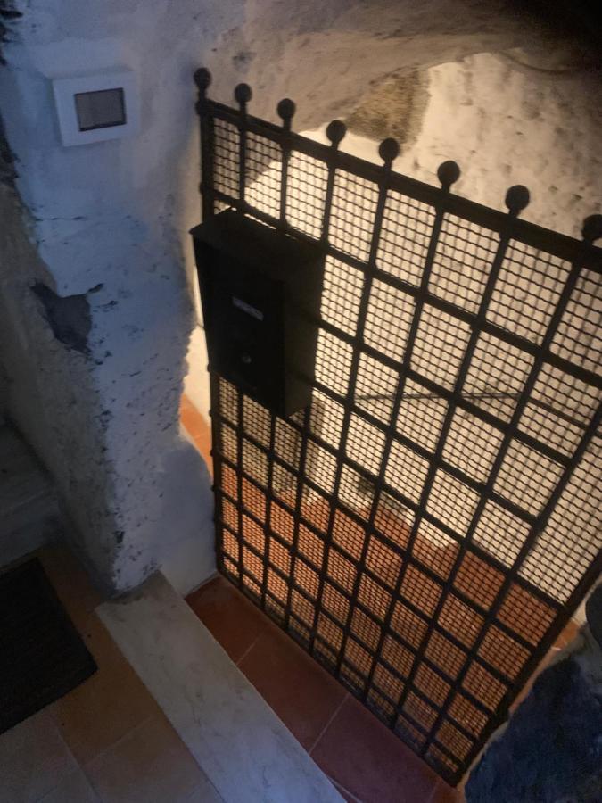 A Cola Apartment Rocchetta Nervina