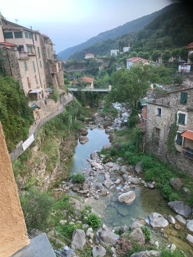 A Cola Apartment Rocchetta Nervina